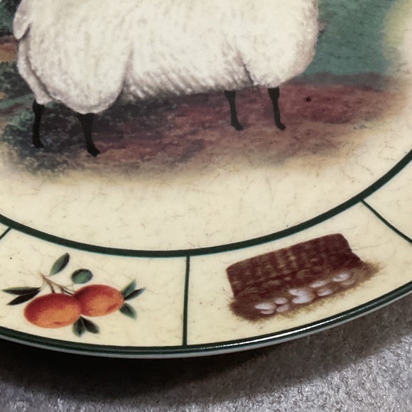 Rustic Sheep Design Dinner Plate - Picture 6 of 9